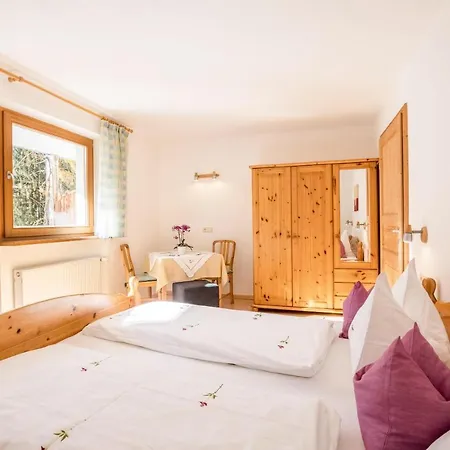 Bnb Lettnerhof Terrace Family Suite Monguelfo-Tesido / Welsberg-Taisten Exterior photo